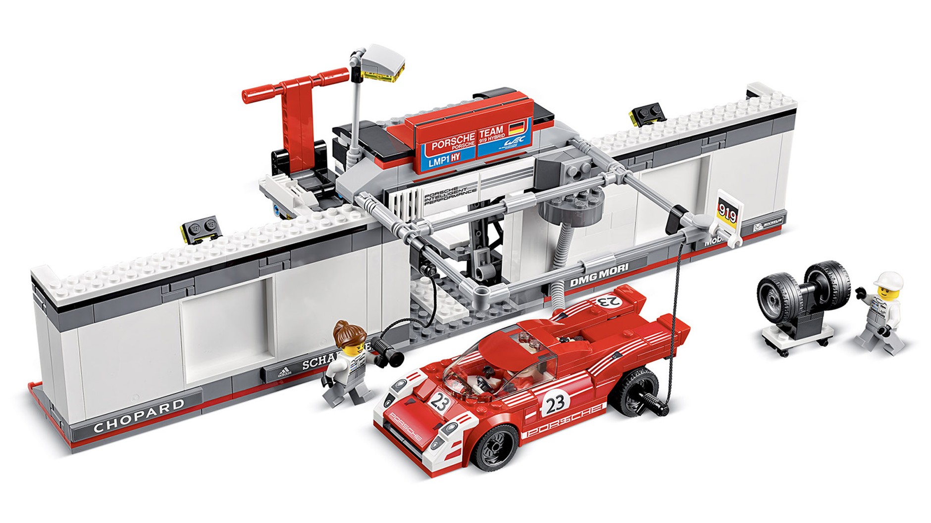 Porsche 917K & 919 Pitlane