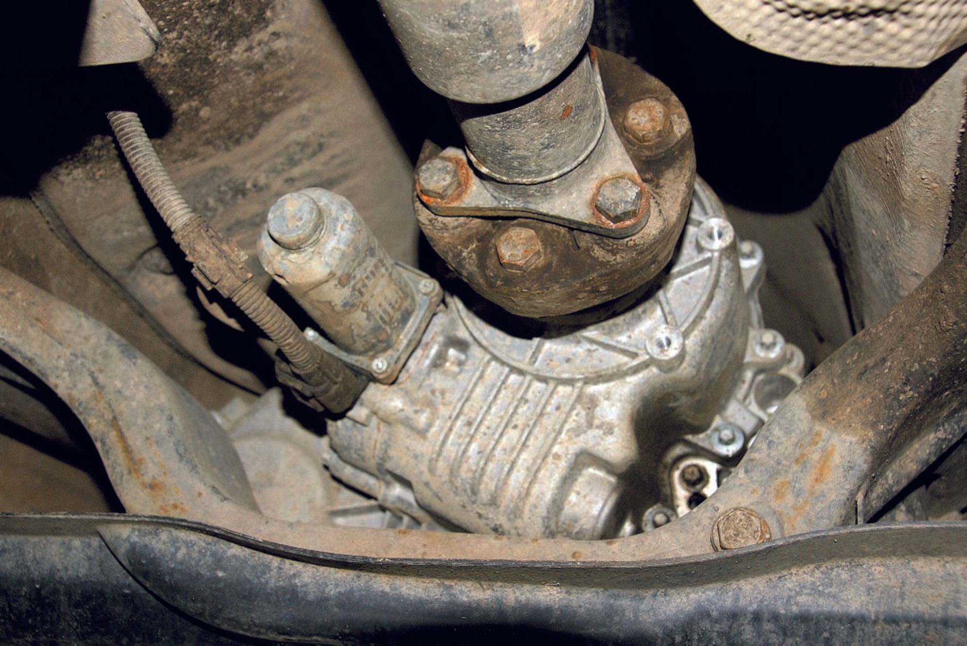 Drgania kierownicy - skąd się biorą?