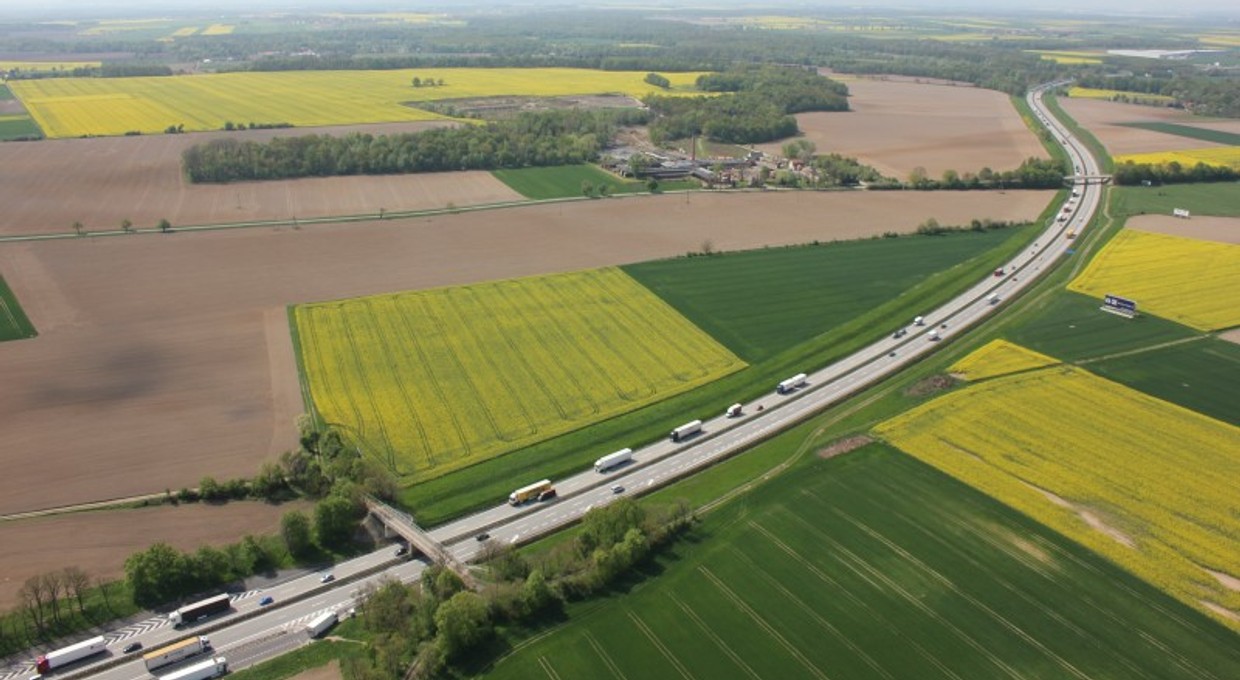 Trzy warianty rozbudowy najstarszego odcinka A4 od Wrocławia