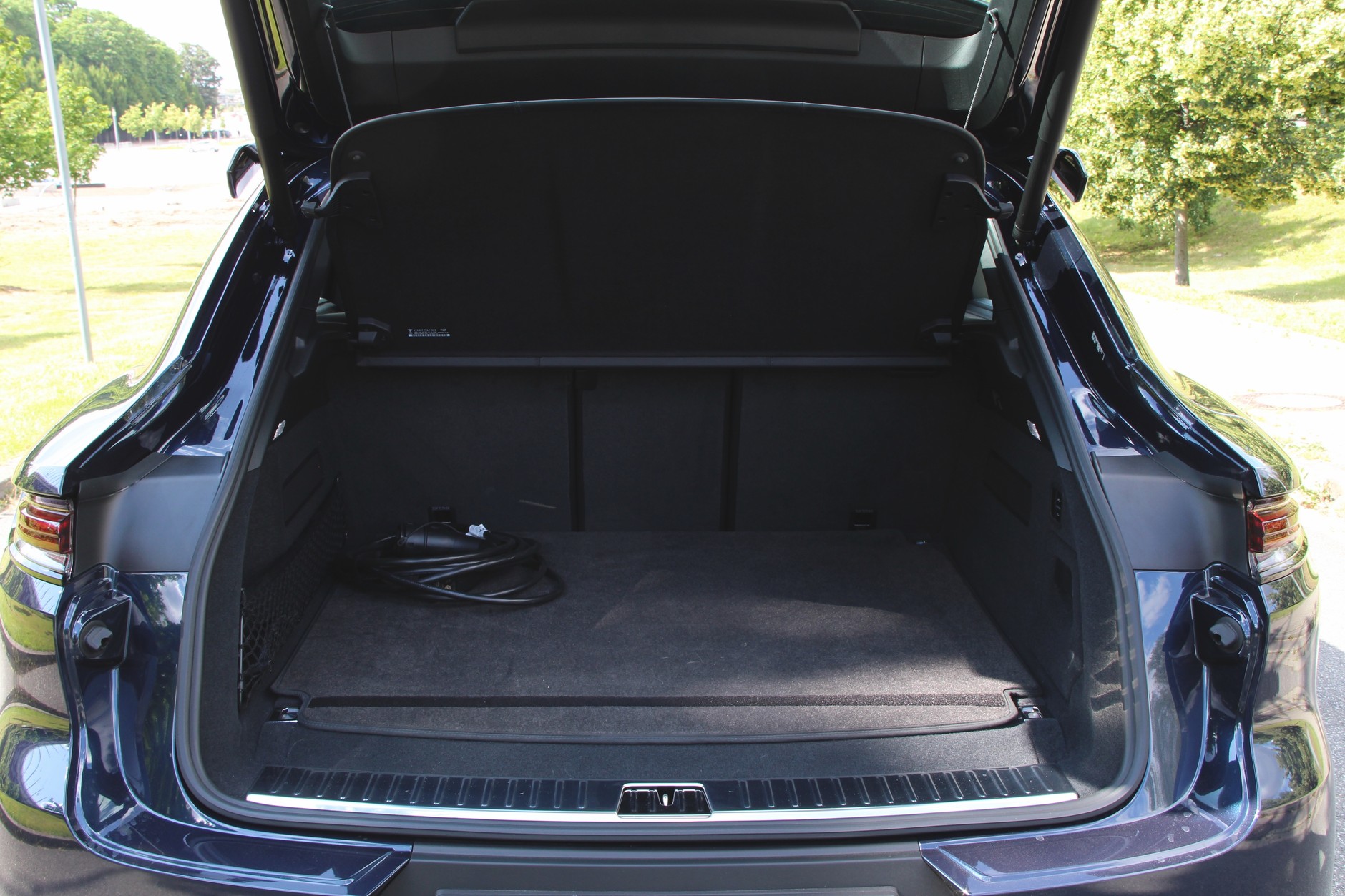 Porsche Cayenne Turbo E-Hybrid Coupe z pakietem GT