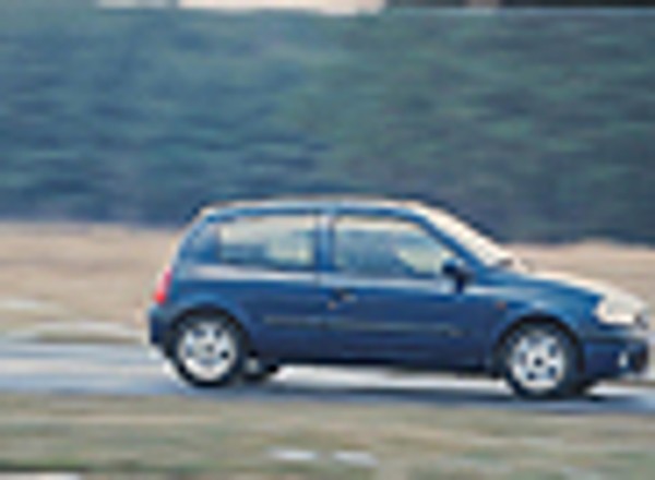 Renault Clio II - Mały przyjaciel kobiet i nie tylko