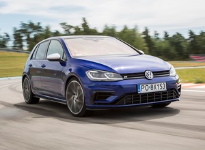 Volkswagen Golf R - sleeper po niemiecku