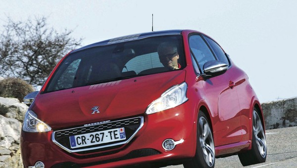 Jak jeździ Peugeot 208 GTI?