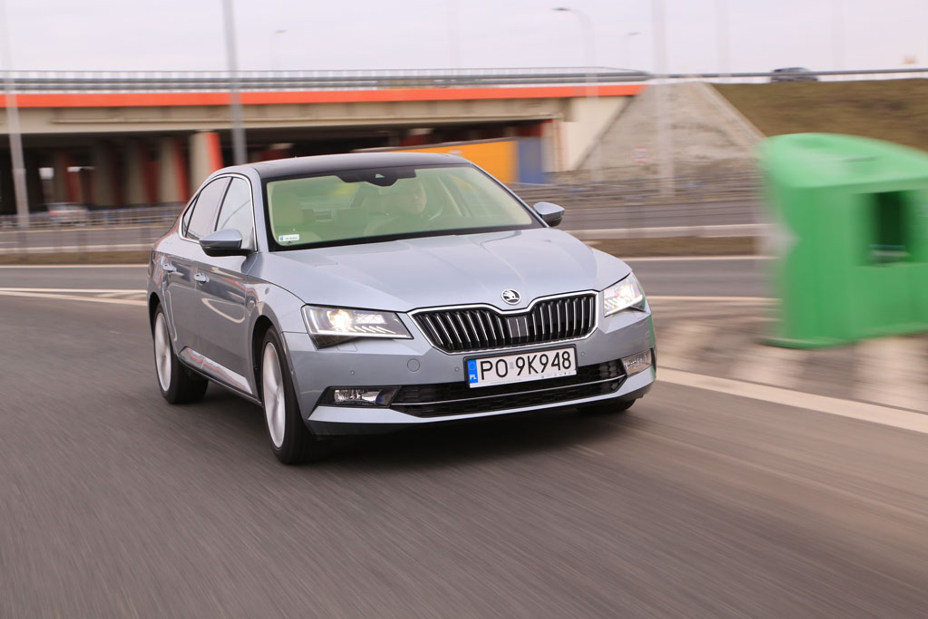 Skoda Superb 1.4 TSI ACT Style - klasa średnia małolitrażowa