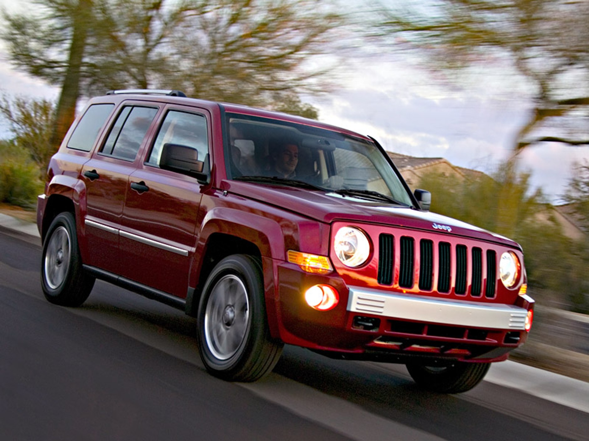 Jeep: modernizacja modeli Patriot i Compass
