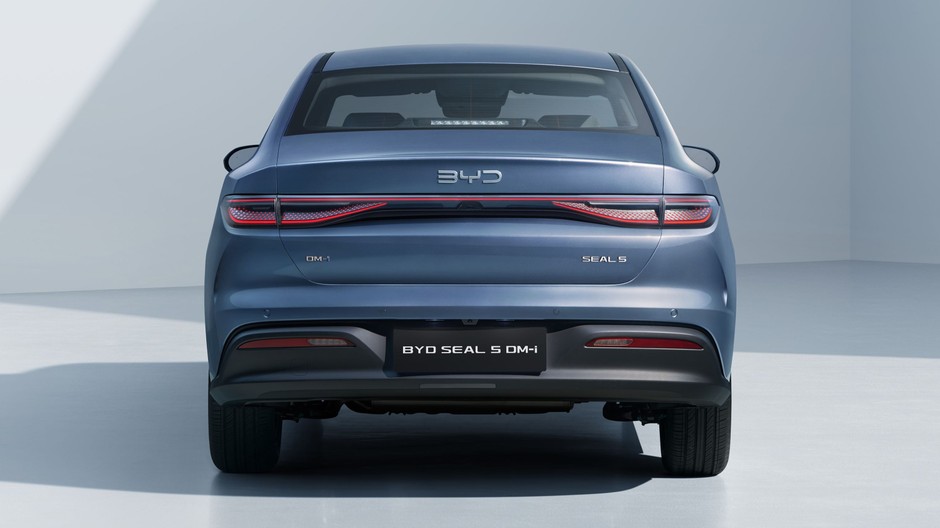 BYD Seal 5 DM-i