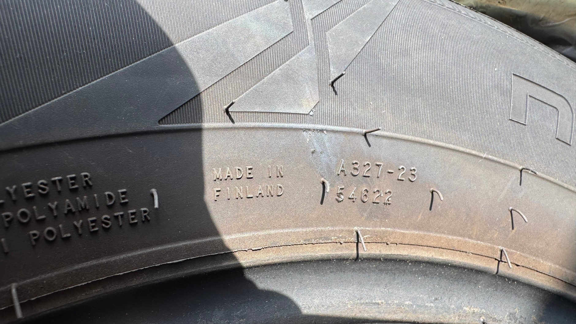 5-letnie opony wyprodukowane w fabryce w Finlandii