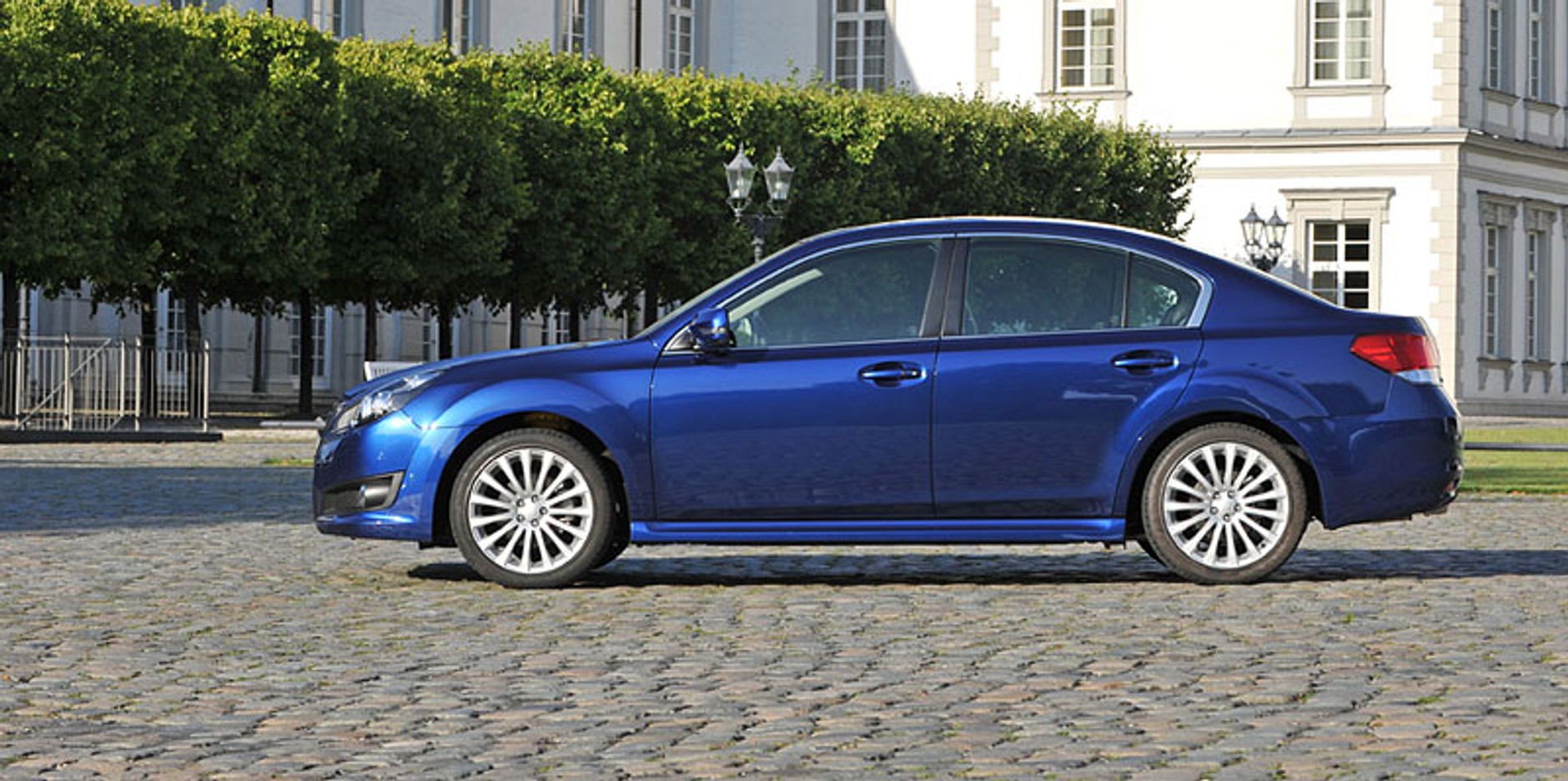 IAA Frankfurt 2009: Subaru Legacy – pierwsze wrażenia, fotogaleria