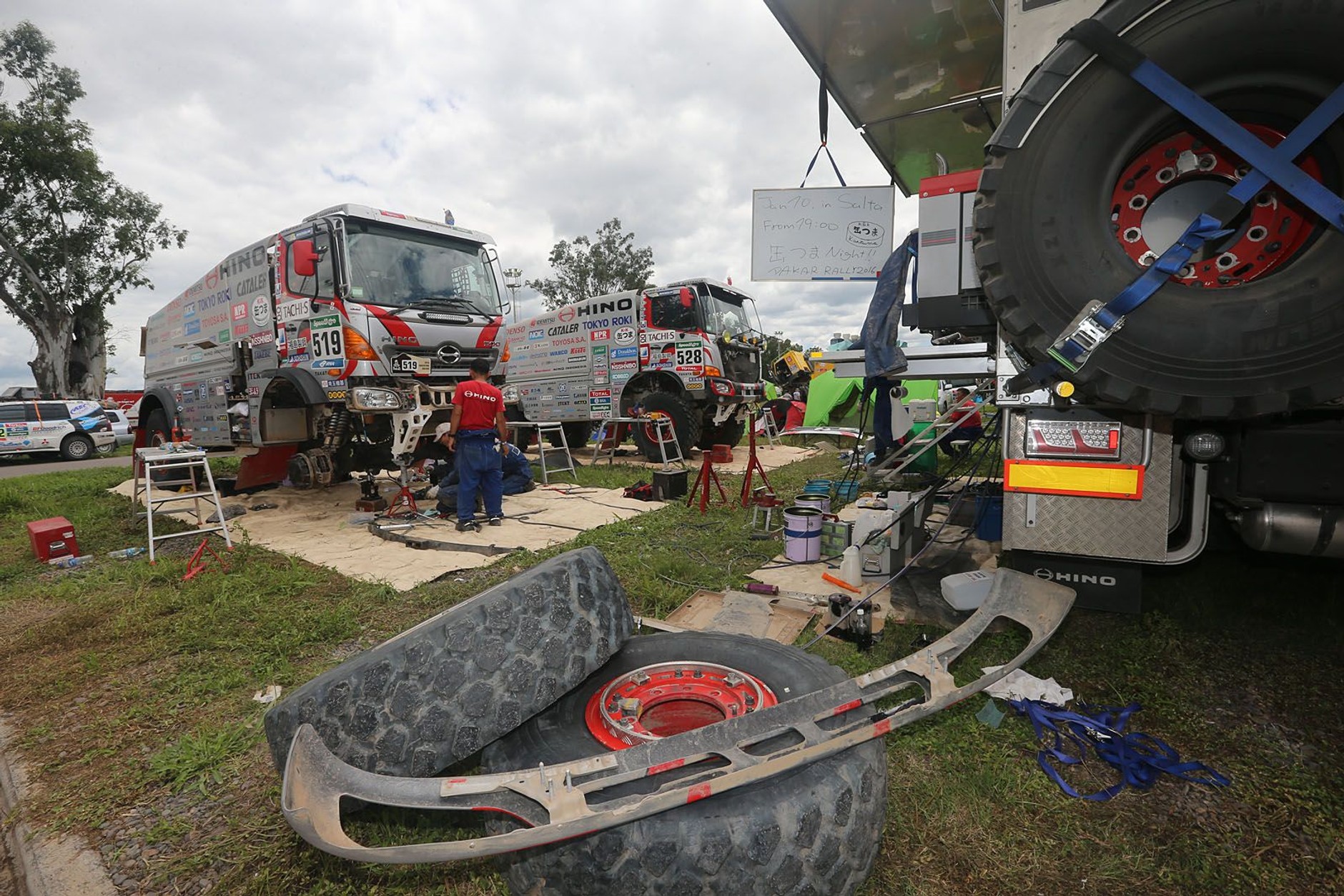 Dakar 2016: regeneracja sił i maszyn (dzień odpoczynku, galeria)