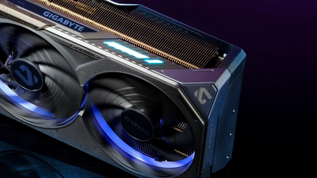 RTX 5080 GIGABYTE GAMING system chłodzenia