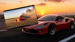 Youtuber spalił Ferrari F8 Tributo na środku pola kukurydzy. Obejrzeliśmy wideo, żebyście nie musieli
