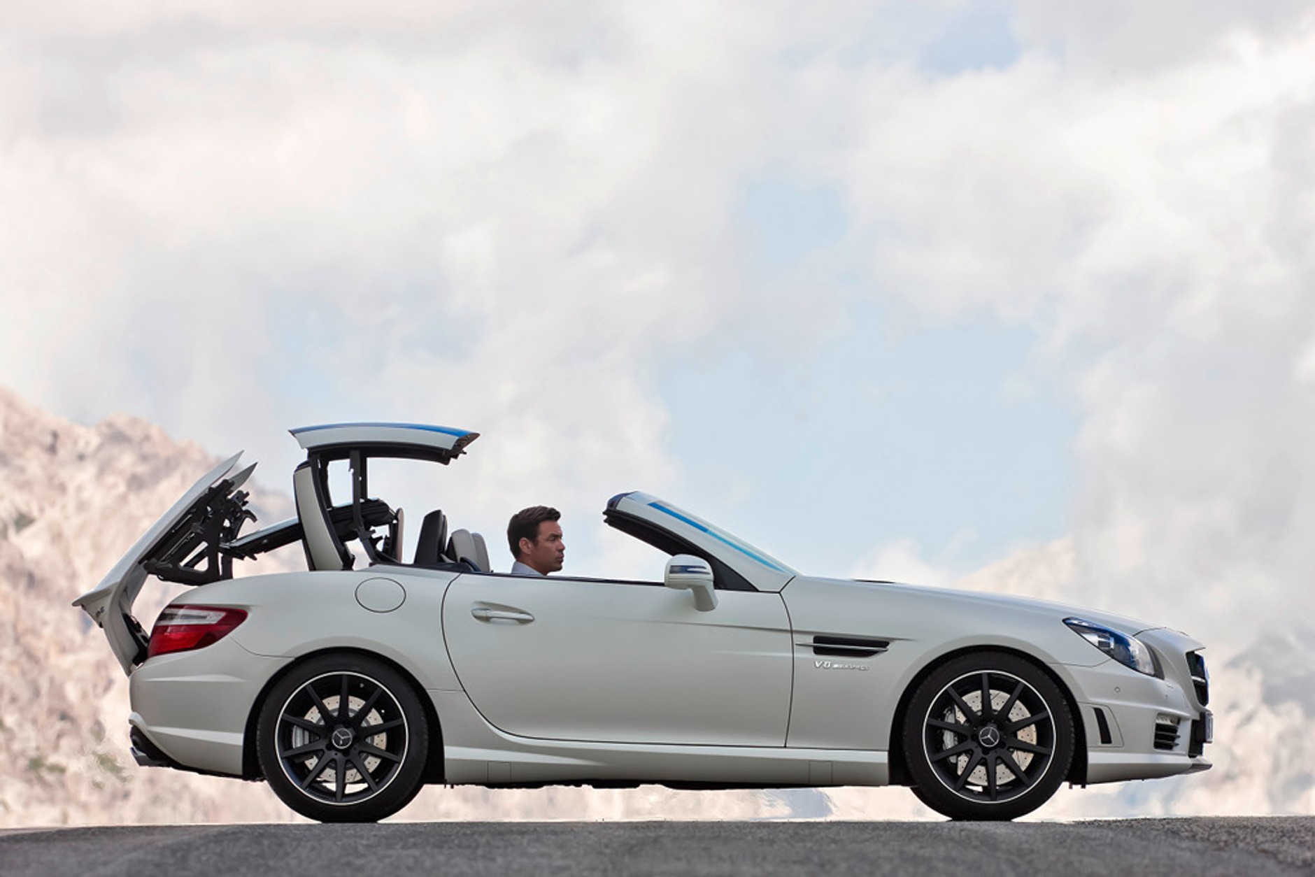 Mercedes SLK 55 AMG: mocny zawodnik