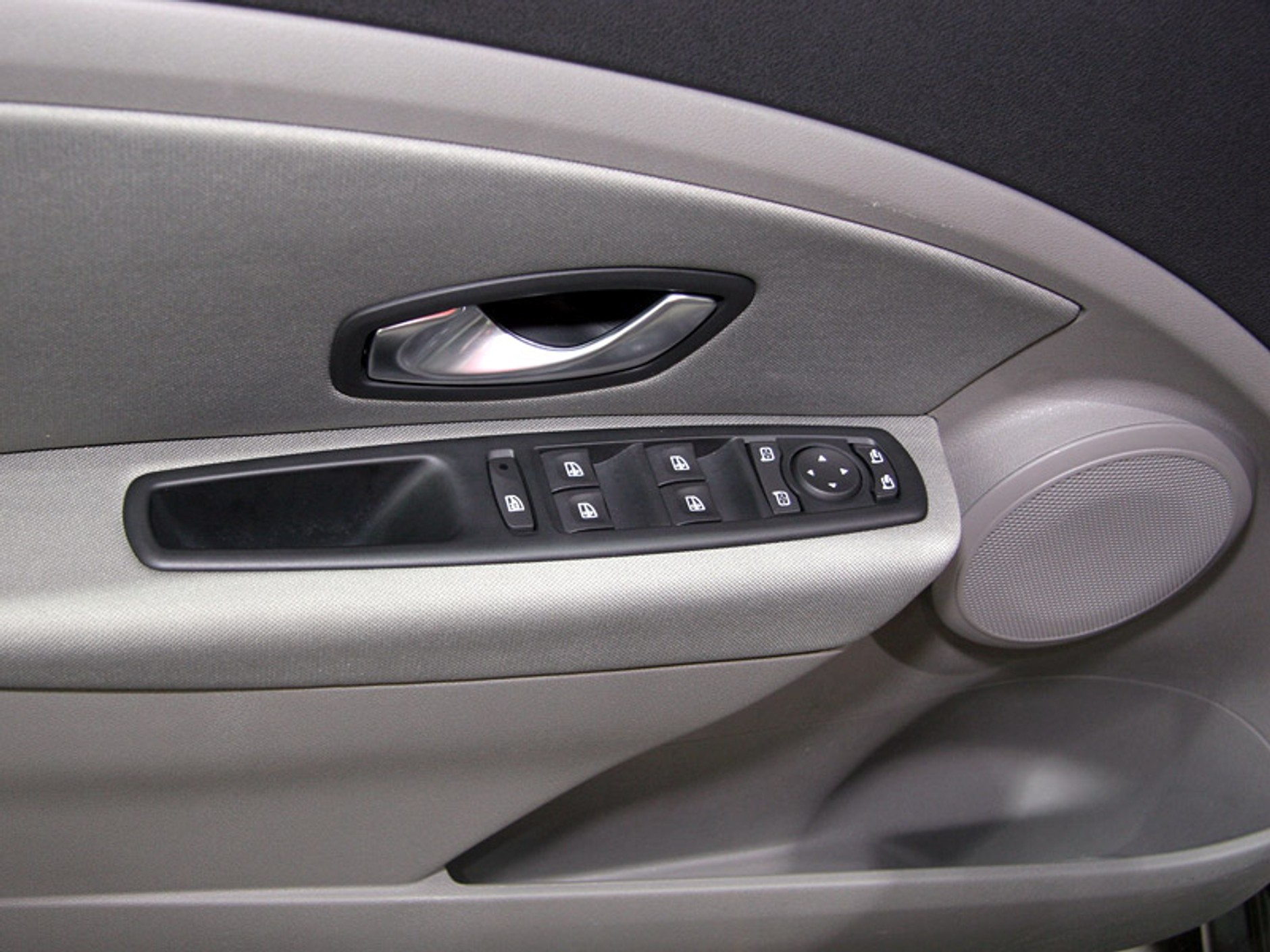 Paryż 2008: Renault Mégane – pierwsze wrażenia (wideo)