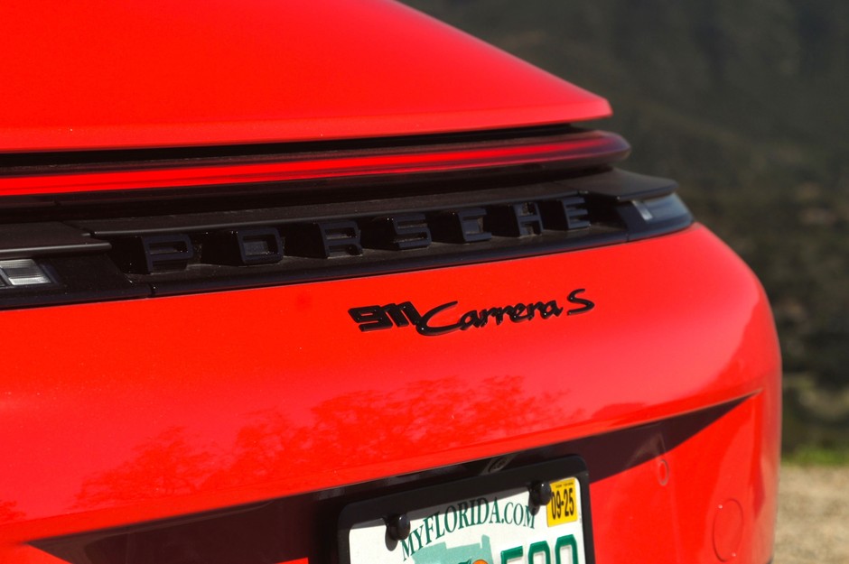 Porsche 911 Carrera S