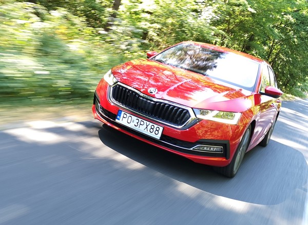 Nowa Skoda Octavia 2.0 TDI - oszczędzanie pełne niespodzianek
