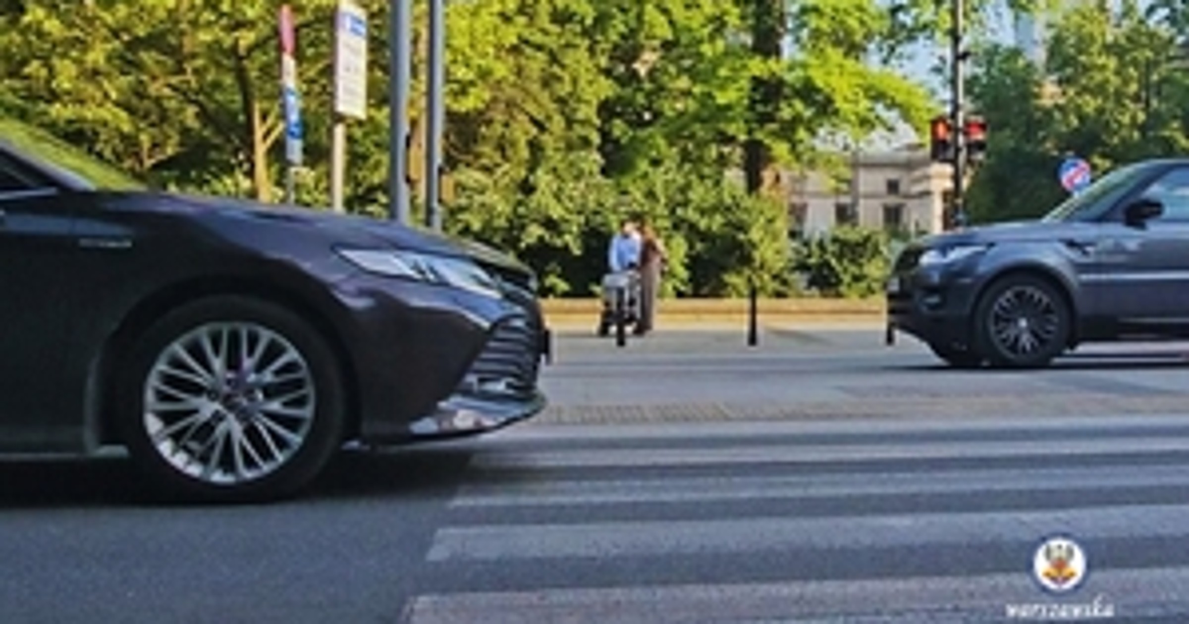Obraz pochodzący z serwisu https://legionowo.policja.gov.pl/ple/aktualnosci/131295,BEZPIECZENSTWO-PIESZYCH-dzialania-policjantow-quotdrogowkiquot.html