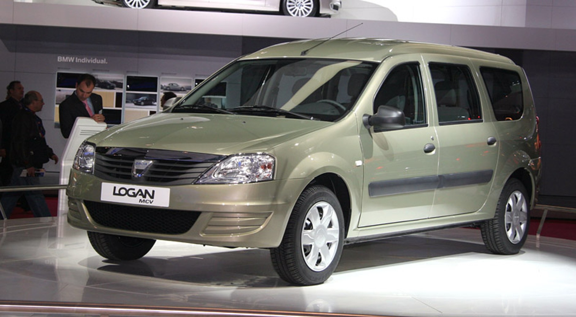 Paryż 2008: Dacia Logan MCV – nowa twarz dla kombi (wideo)