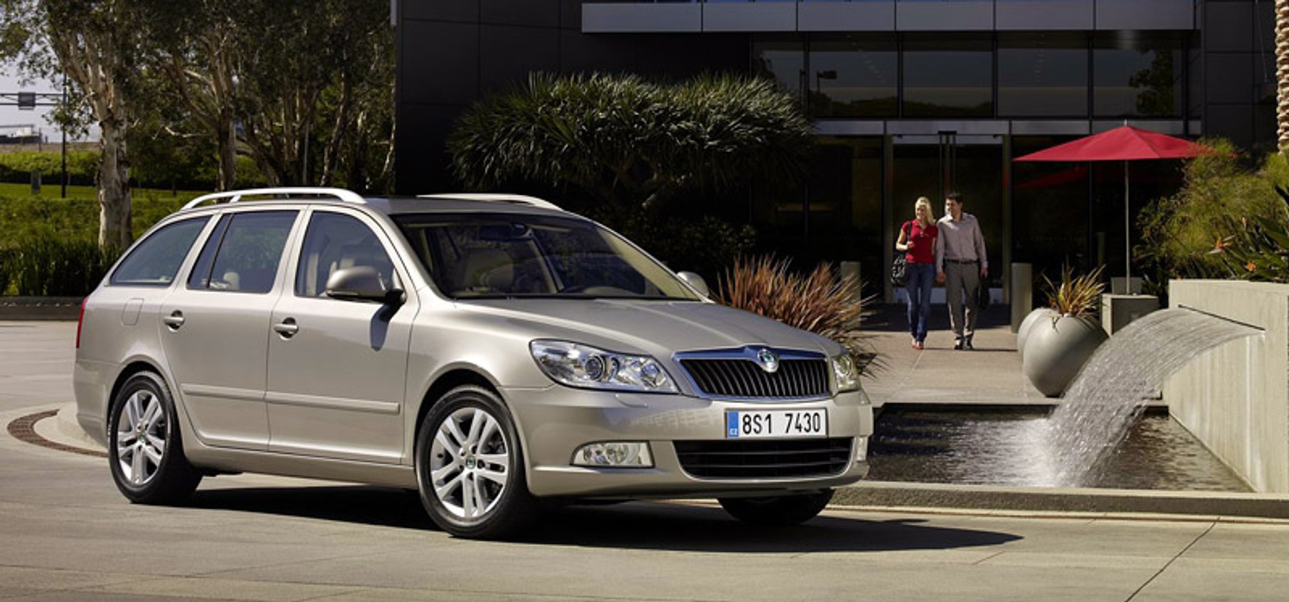 Paryż 2008: Škoda Octavia po liftingu już odkryta (fotogaleria)