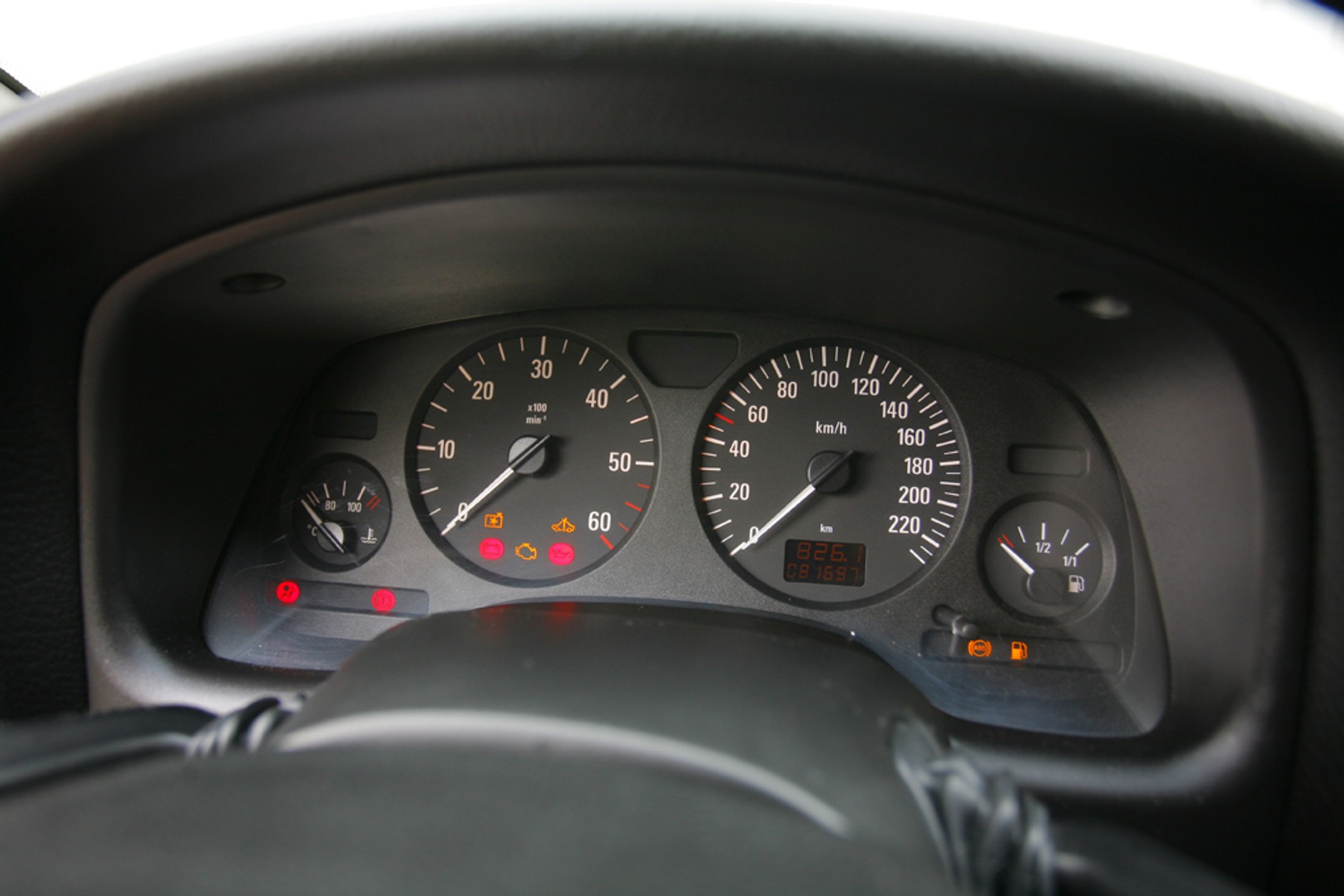 Poradnik kupującego - Pokazujemy jak ocenić stan techczniczny samochodu