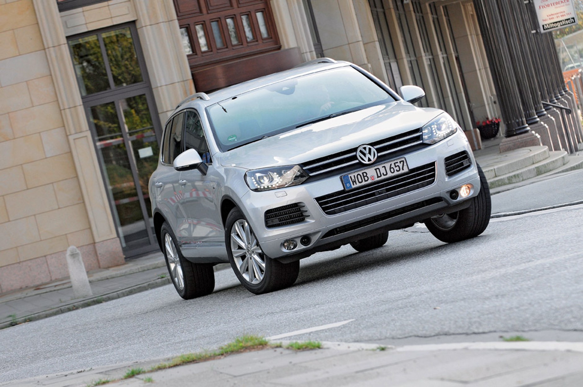 BMW X5 kontra Mercedes ML i VW Touareg: luksusowe, ale niekoniecznie terenowe suv-y