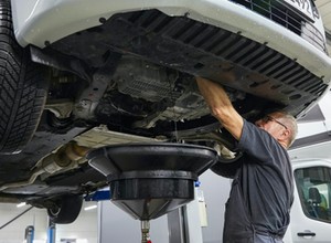 Taka eksploatacja wykończy twój silnik. Z wymianą oleju nie warto słuchać producentów