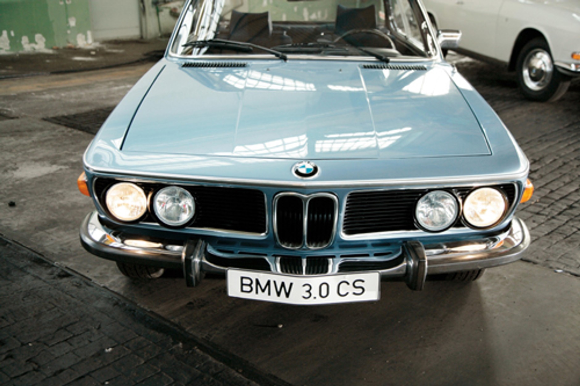 BMW CS - Zbyt piękny, by mógł być prawdziwy