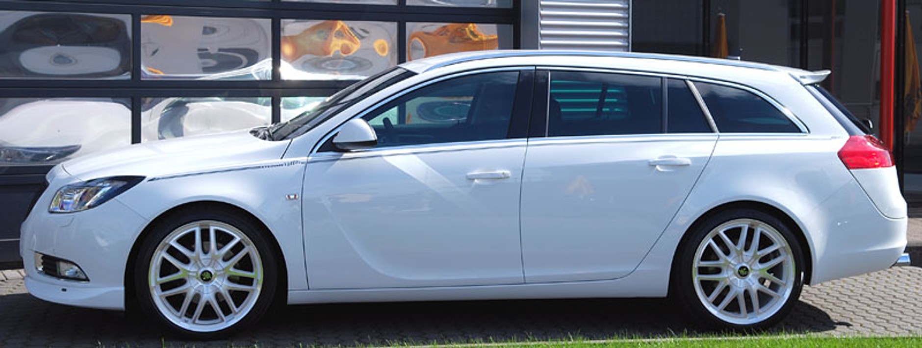 Opel Insignia Sports Tourer – czary firmy Steinmetz