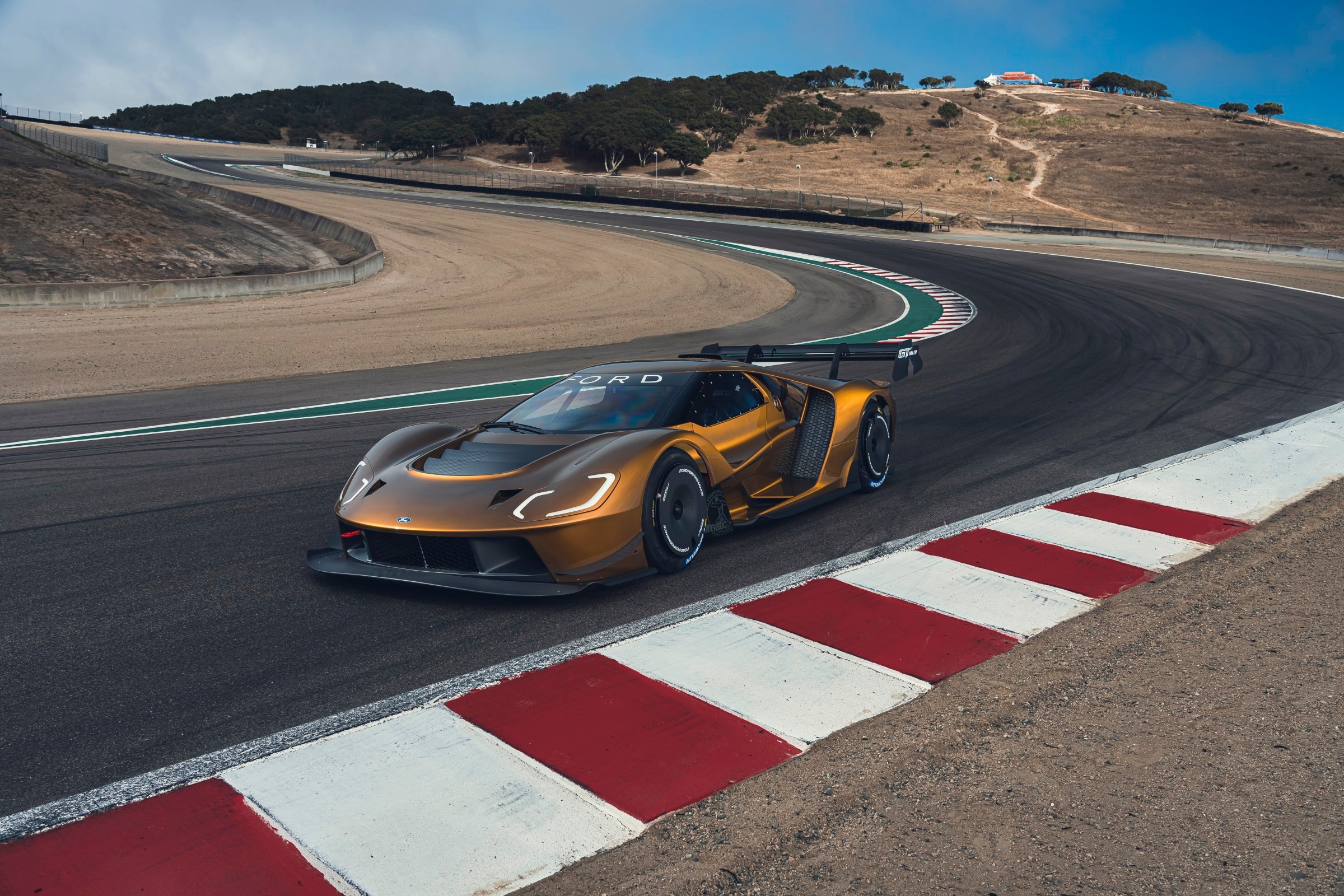 Ford GT Mk IV kończy produkcję. Ostatnia faza legendarnego supersamochodu