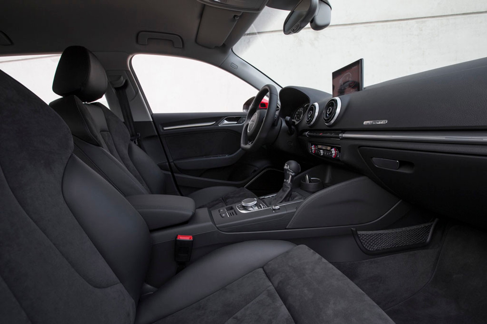 Audi A3 E-Tron: Przewaga dzięki benzynie