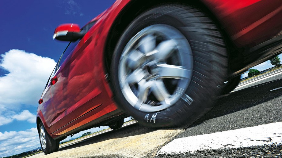 Na każdą okazję? Test opon całorocznych w rozmiarze 195/65 R 15