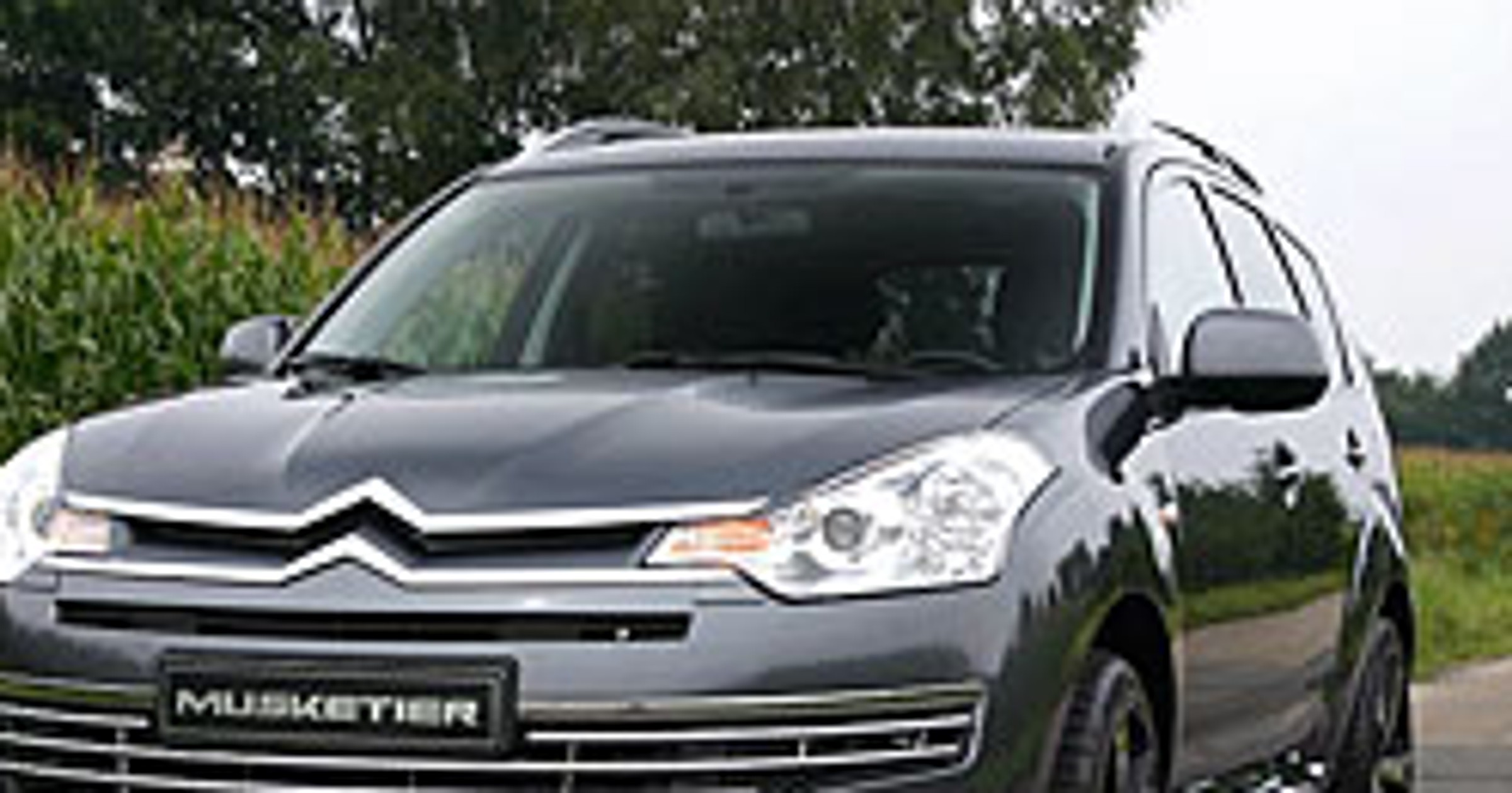 Citroen C-Crosser – modyfikacje stylistyki i mocy