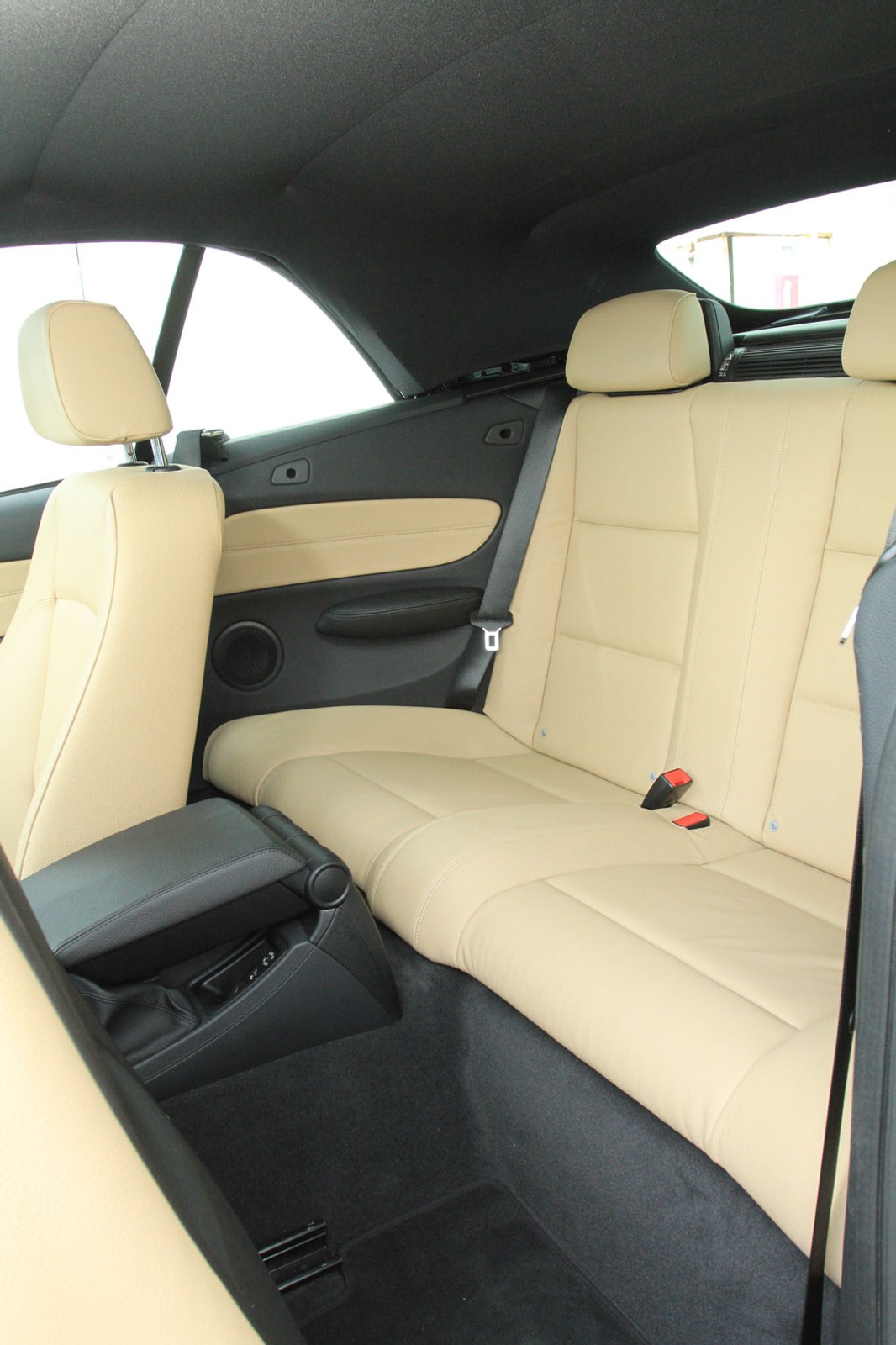 Test BMW 123d: czy mały kabriolet BMW ma sens?