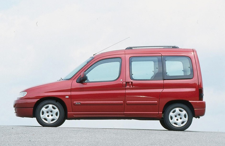 Vany do zadań specjalnych - Mercedes Vaneo kontra Citroen Berlingo i Renault Kangoo