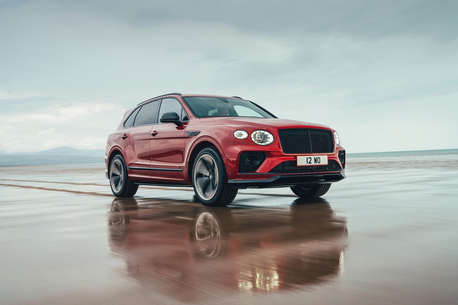 Bentley Bentayga: 14 lat