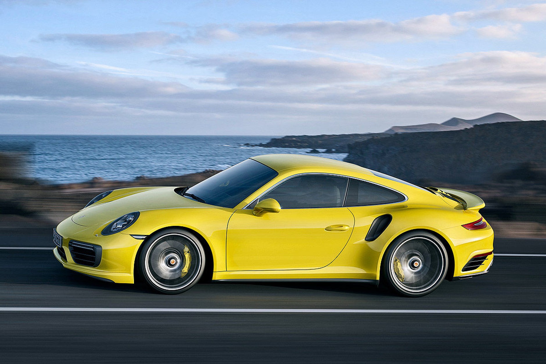 Porsche 911 Turbo - jeszcze więcej pary w bestii