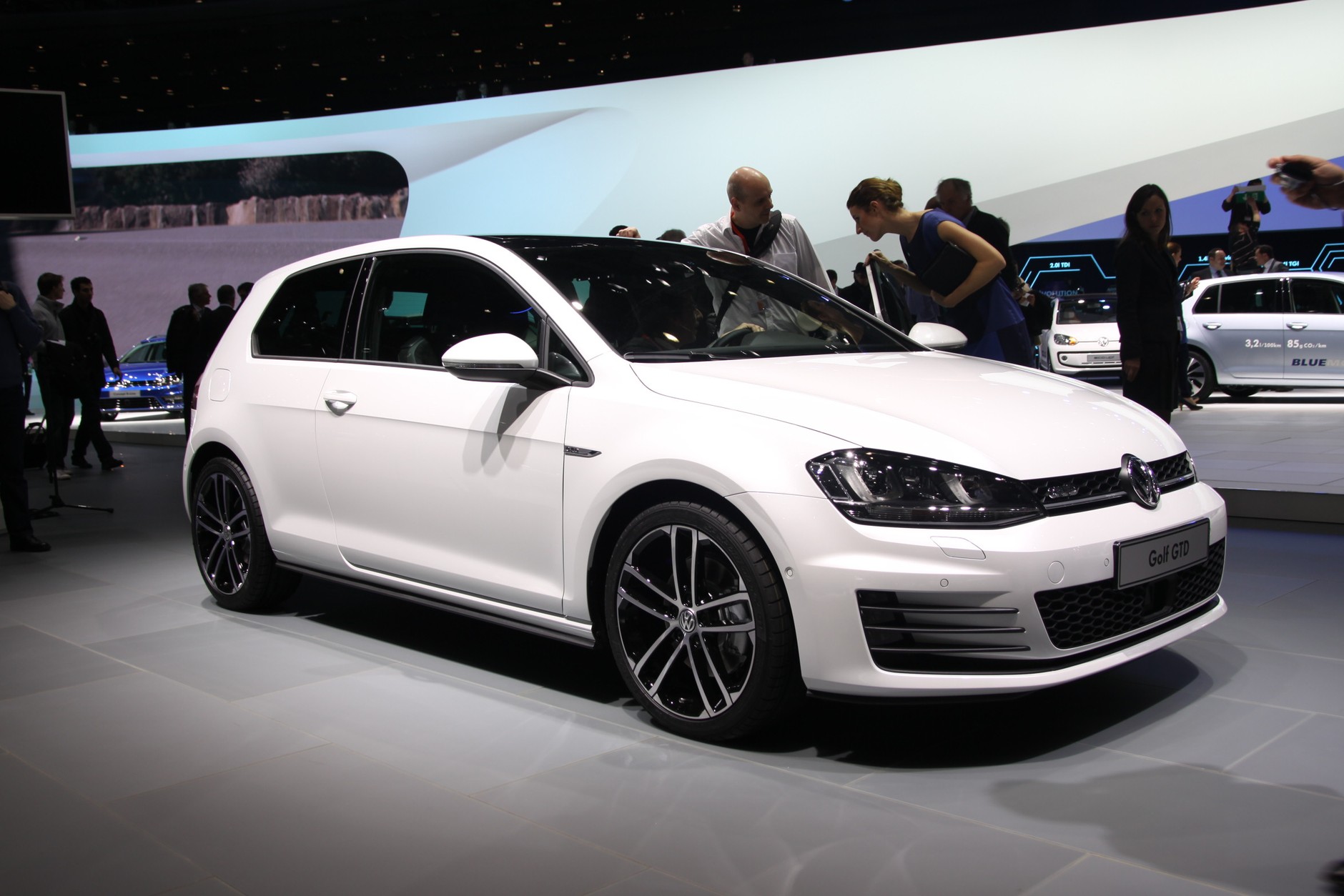 Volkswagen Golf GTD (Genewa 2013)