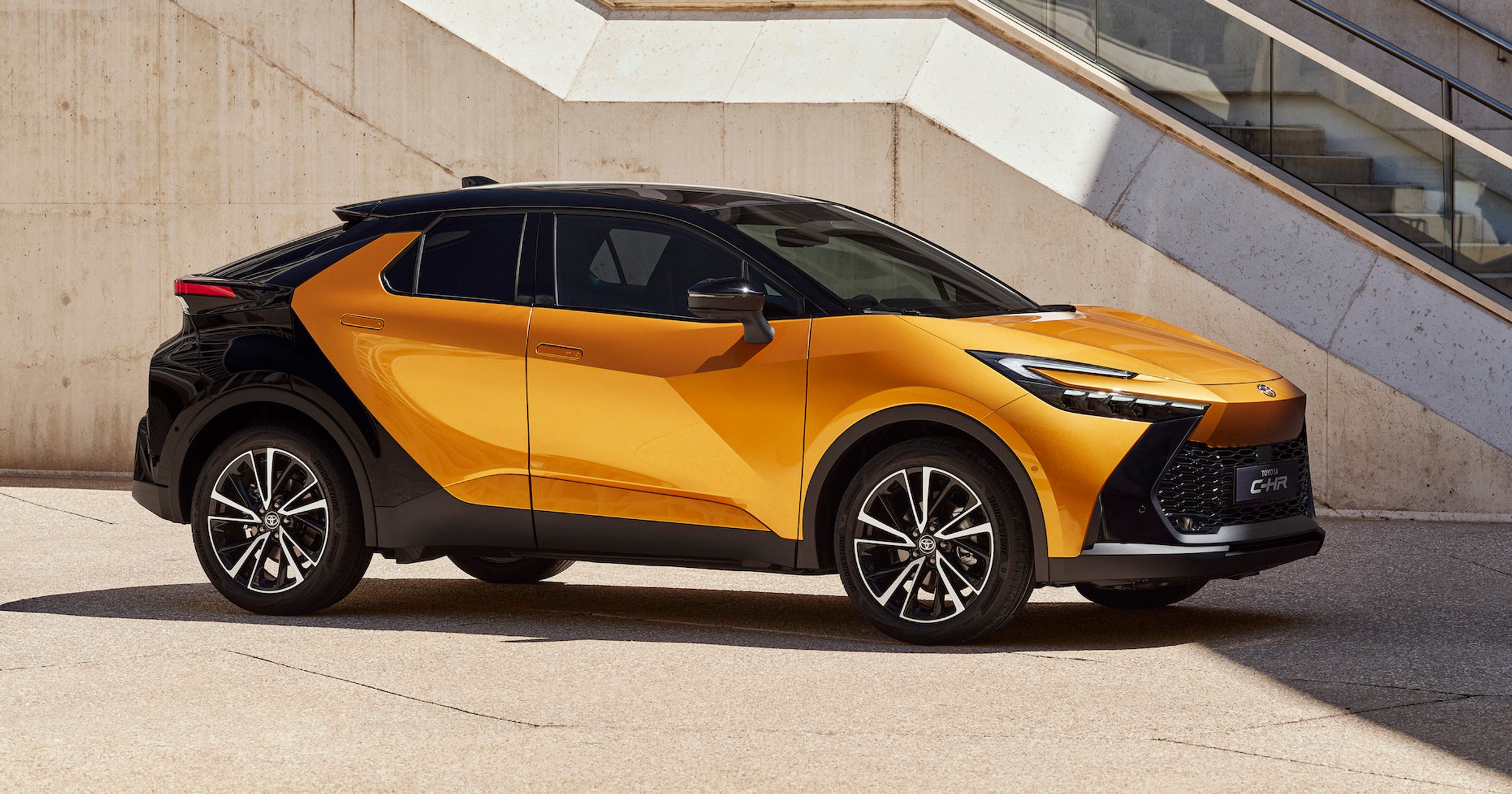 Toyota C-HR 2023