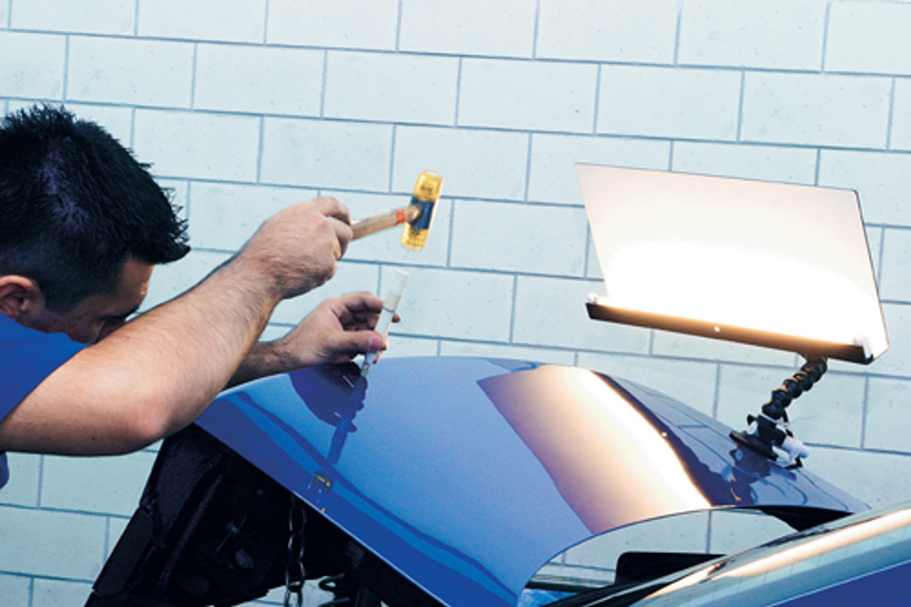 Jak tanio usunąć wgniecenia