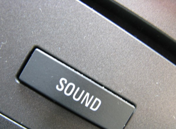 Test fabrycznych systemów car audio