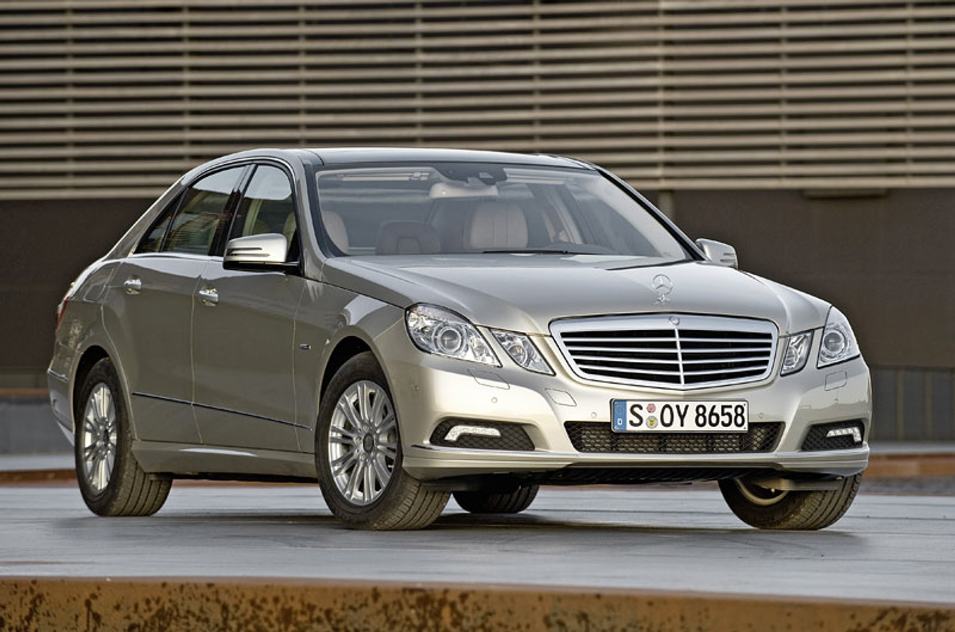 Genewa 2009: Mercedes-Benz klasy E – pierwsze wrażenia