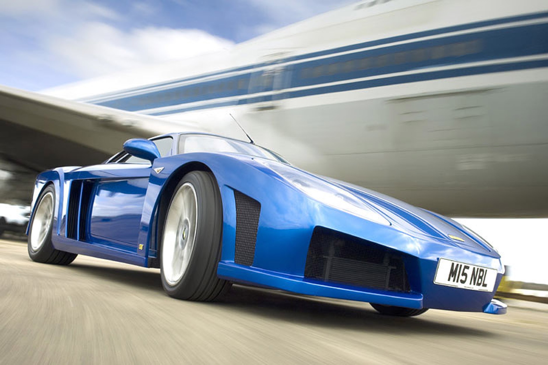 Noble M15: 500 brytyjskich folblutów