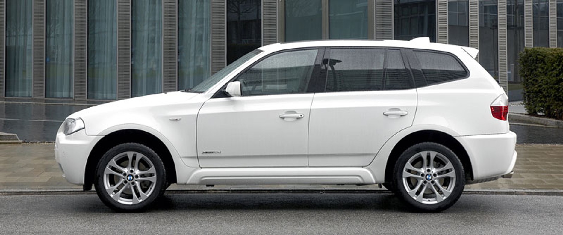 BMW X3 xDrive18d: nowy silnik wysokoprężny