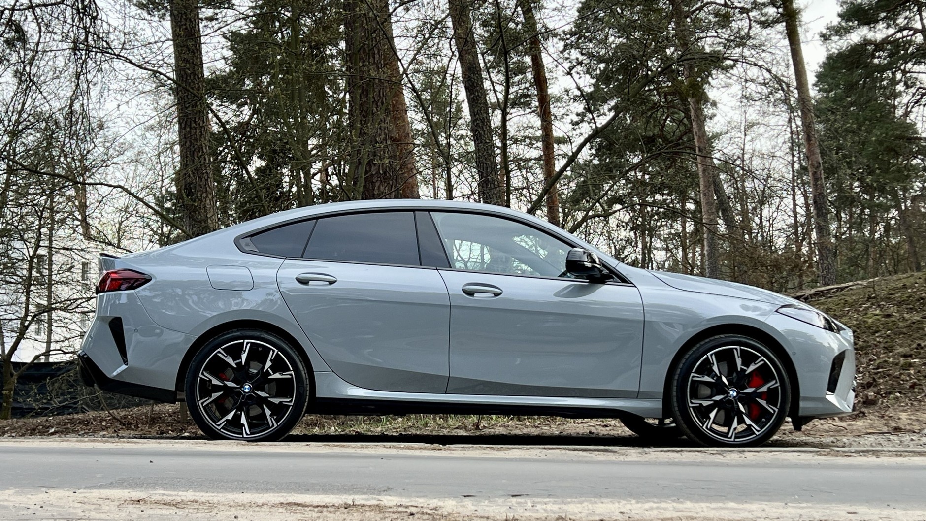 BMW serii 2 Gran Coupe (kod F74; wersja 216)