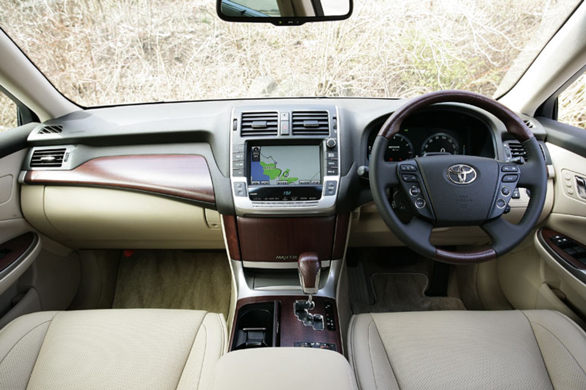 Toyota Crown Majesta – Japończyk z najwyższych sfer