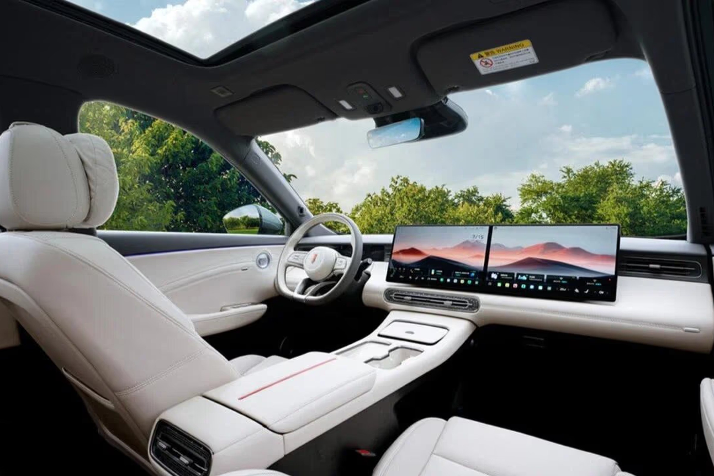 Ten chiński samochód pobił rekord świata. Tyle przejechał na jednym ładowaniu