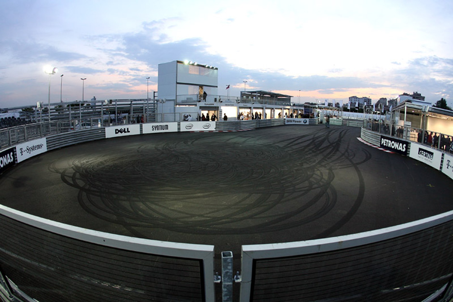 BMW Sauber F1 Pit Lane Park: Kubica w Warszawie - co zobaczymy na Bemowie (13-15.VI)