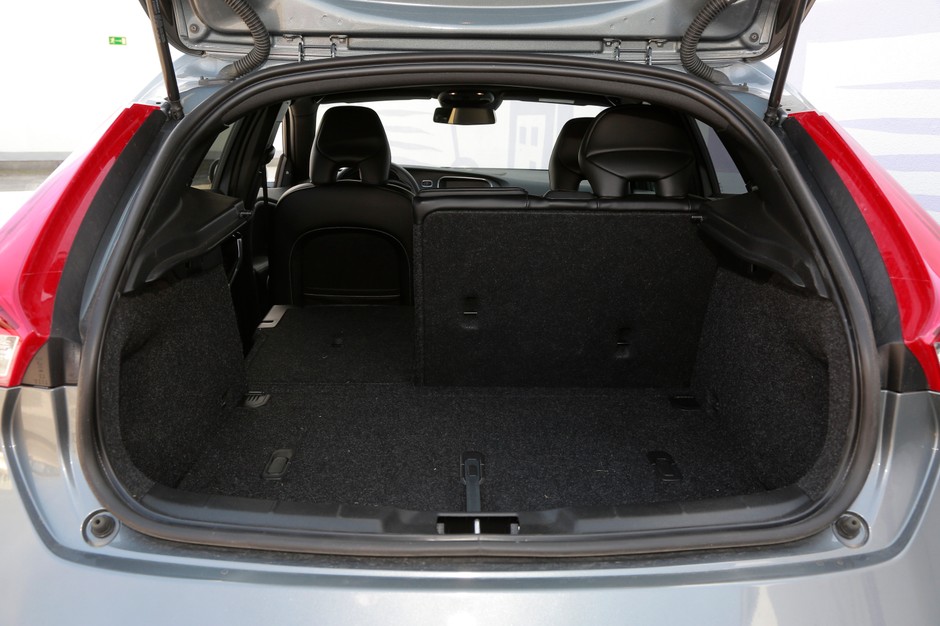 Volvo V40 T5