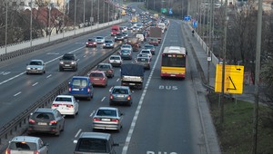 Gigantyczne korki na Puławskiej w Warszawie. Mieszkańcy protestują