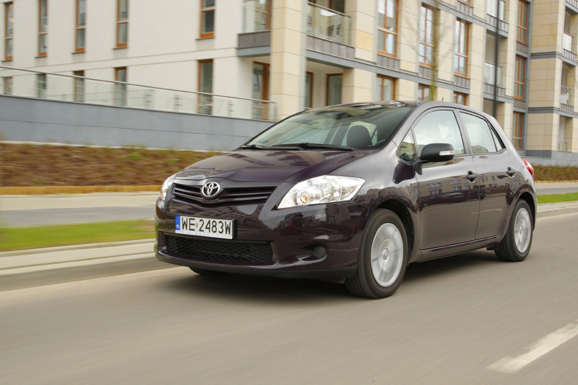 Toyota Auris 1.6 Terra: W poszukiwaniu nowych klientów