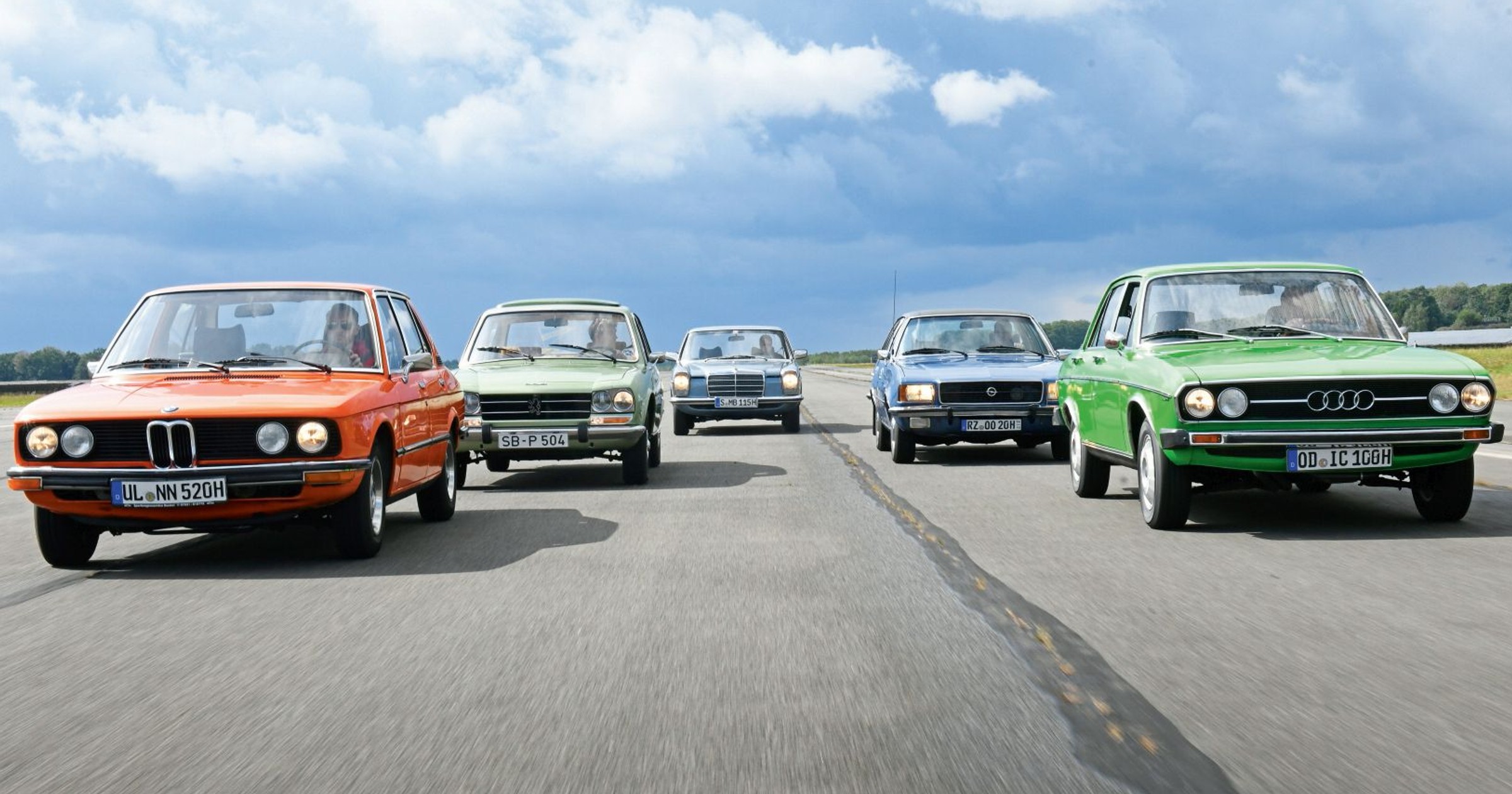Chwila prawdy dla Mercedesa. Porównujemy klasyczne sedany z lat 70.
